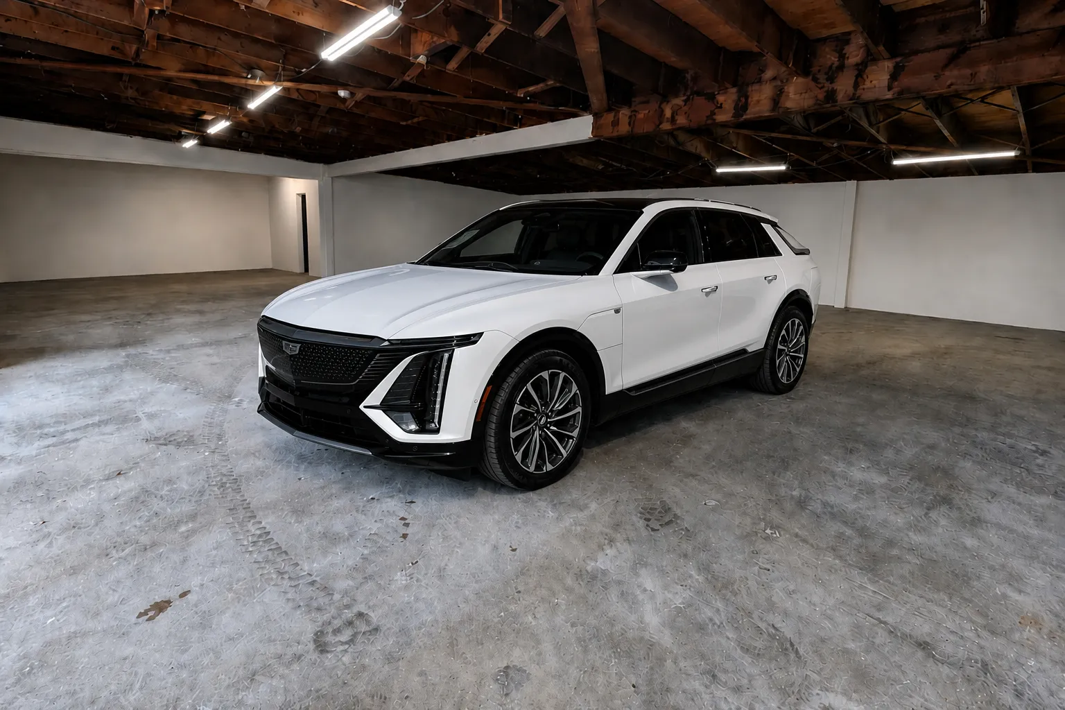 2024 Cadillac LYRIQ Sport 1