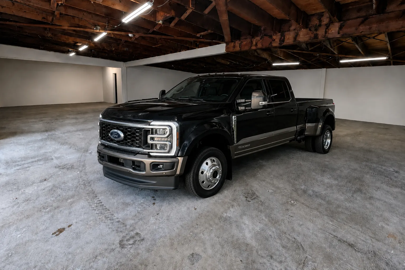 2023 Ford F-450 Super Duty King Ranch